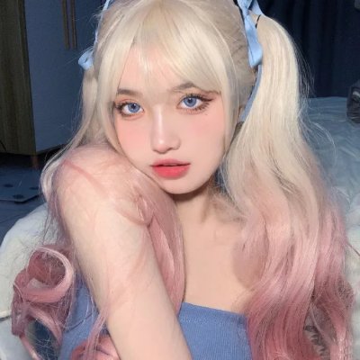 魔女娇妃海报